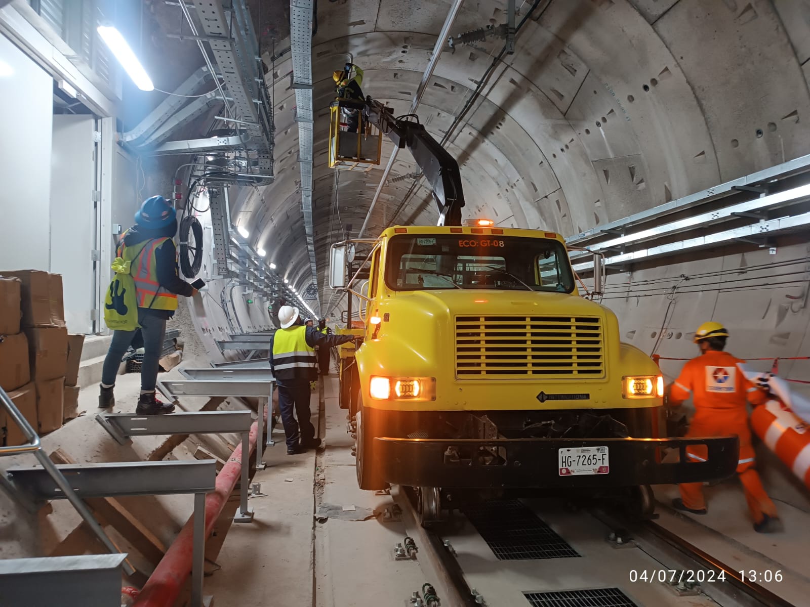 Renta de Ferro-Camiones Hi-Rail